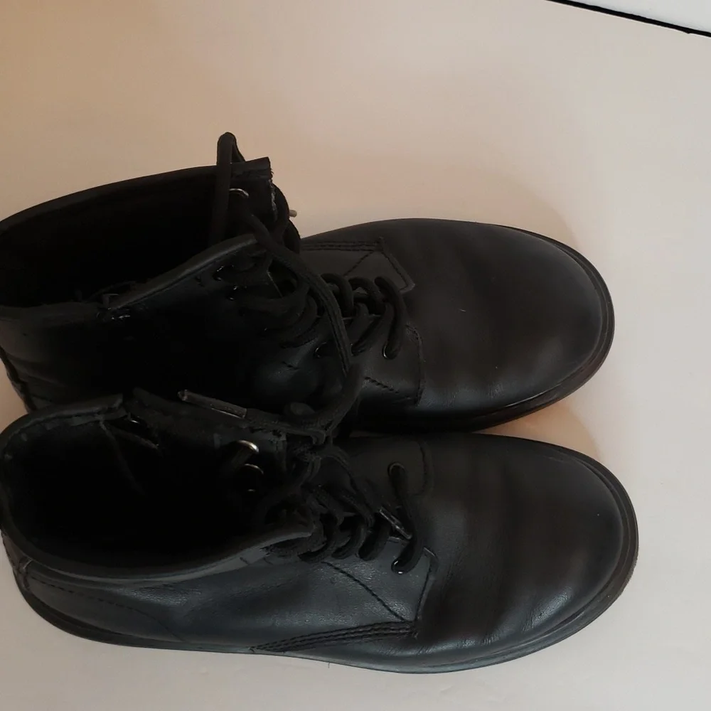 Dr. Martens Docs Black 1460 Combat Boots Size 6 - Picture 5 of 9
